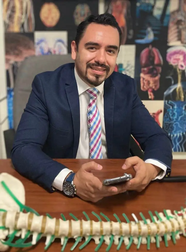 Neurocirujano Dr René Valdez